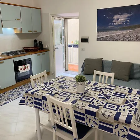 Petra Marina Apartment Pisciotta