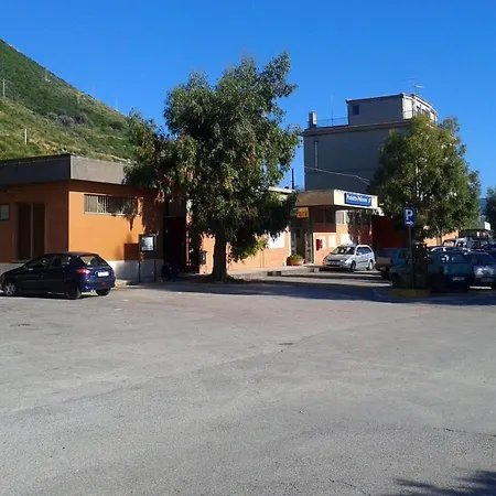 Petra Marina Apartment *